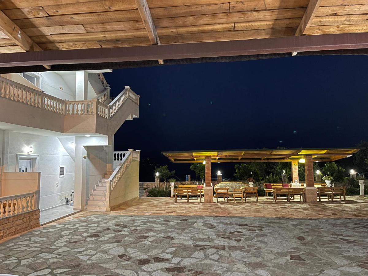 Villa Josana Sarandë エクステリア 写真
